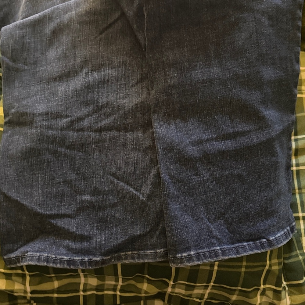NYDJ Billie Mini Bootcut jeans, size 18T. - Picture 7 of 7